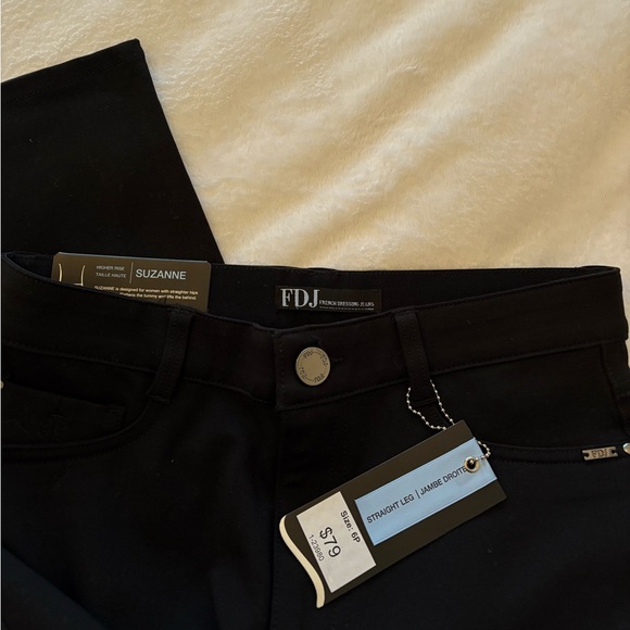 NWT black straight leg pants - Picture 4 of 4